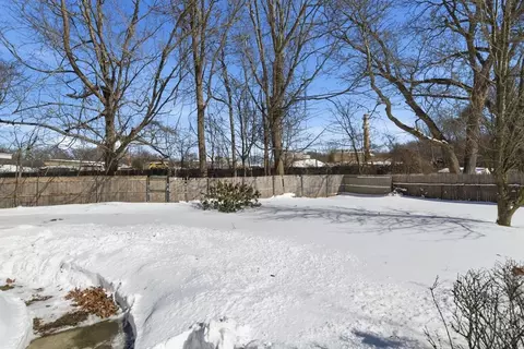 161 Dorset St, Springfield, MA 01108 photo 39