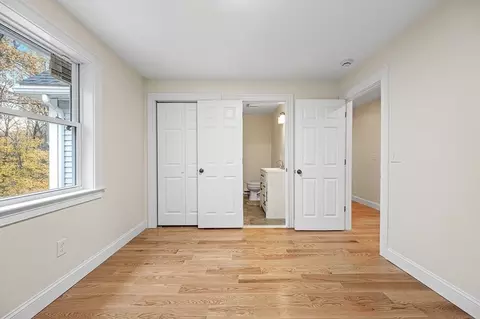 12 Beale St, Worcester, MA 01606 photo 25