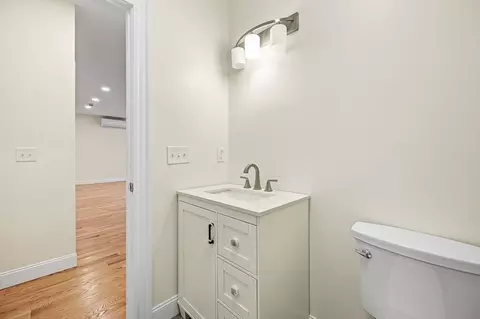 12 Beale St, Worcester, MA 01606 photo 22
