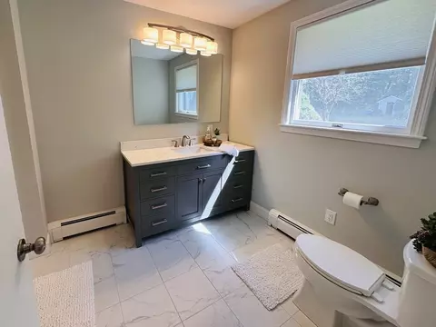 Bath - 1107 Jackson Rd, Hardwick, MA 01037 photo 1 of 6