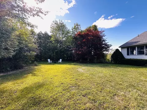 Exterior - 1107 Jackson Rd, Hardwick, MA 01037 photo 7 of 15