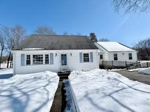 53 Robin Rd, Westborough, MA 01581