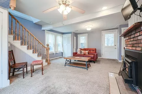 4 Roosevelt St, Wareham, MA 02571 photo 10