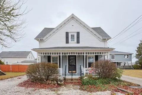 4 Roosevelt St, Wareham, MA 02571 photo 2