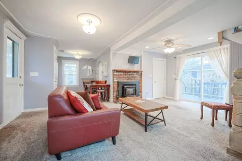 4 Roosevelt St, Wareham, MA 02571 photo 8
