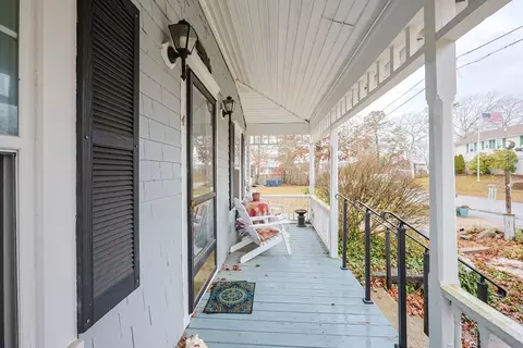4 Roosevelt St, Wareham, MA 02571 photo 3