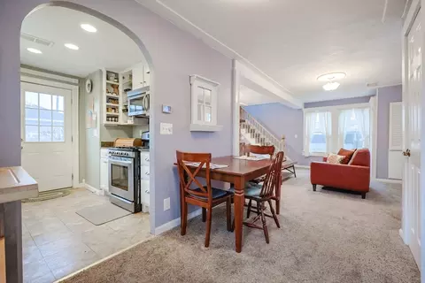 4 Roosevelt St, Wareham, MA 02571 photo 6