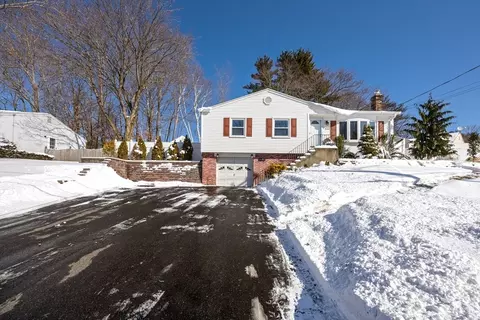460 Irene St, Chicopee, MA 01020