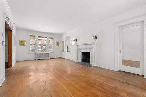 Living - 22 Windsor Rd, Brookline, MA 02445 photo 4 of 5