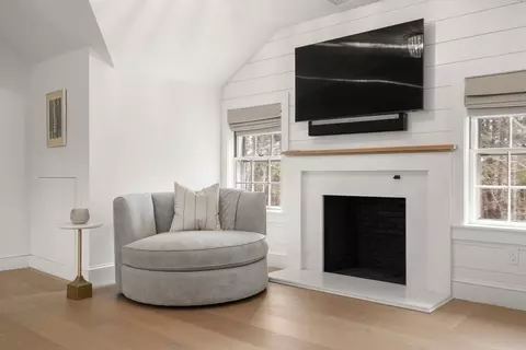 389 Grove St, Needham, MA 02492 photo 22