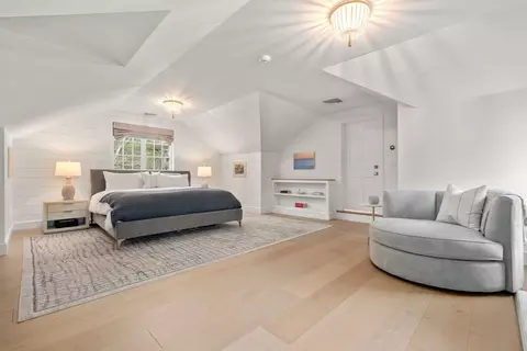 389 Grove St, Needham, MA 02492 photo 21