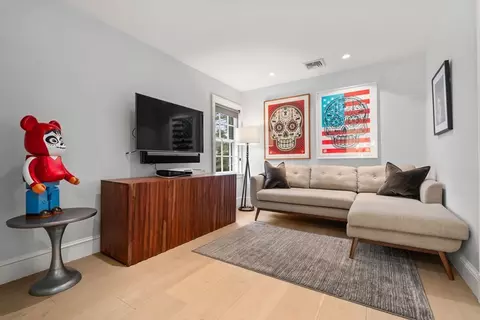 389 Grove St, Needham, MA 02492 photo 15