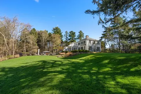 389 Grove St, Needham, MA 02492 photo 33