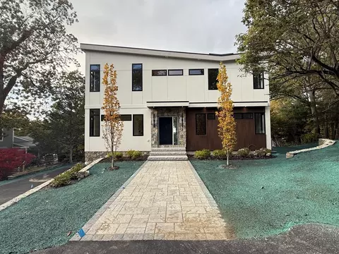 15 Bird Hl, Lexington, MA 02421