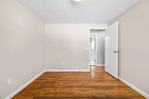 235 Starling Rd, Springfield, MA 01119 photo 16