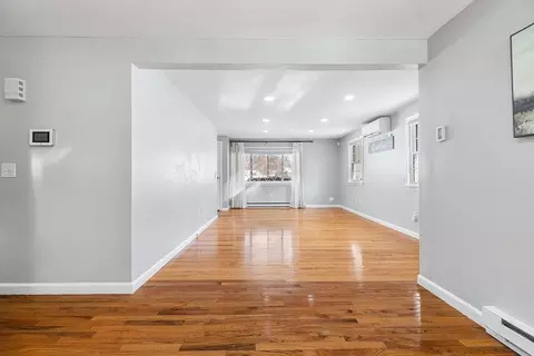 235 Starling Rd, Springfield, MA 01119 photo 9