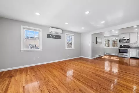 235 Starling Rd, Springfield, MA 01119 photo 3