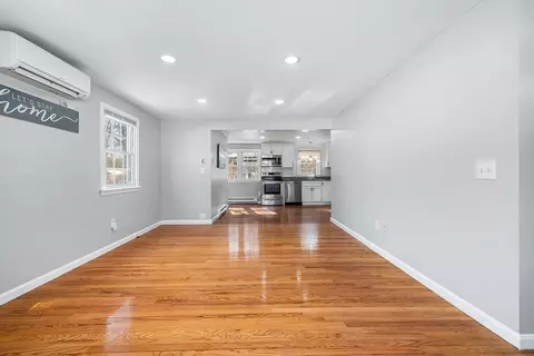 235 Starling Rd, Springfield, MA 01119 photo 4