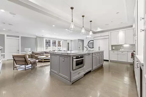 621 E 1st St #A5, Boston, MA 02127