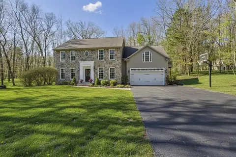 745 Glendale Rd, Wilbraham, MA 01095