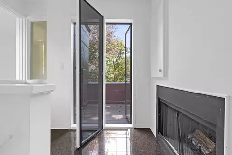 Entry Way - 331 Heath St, Chestnut Hill, MA 02467 photo 2 of 2