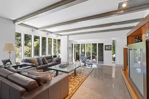 Living - 331 Heath St, Chestnut Hill, MA 02467 photo 2 of 3