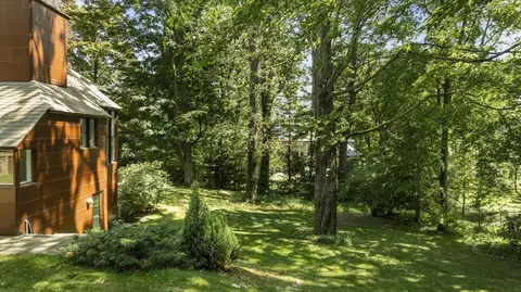 Exterior - 331 Heath St, Chestnut Hill, MA 02467 photo 9 of 9