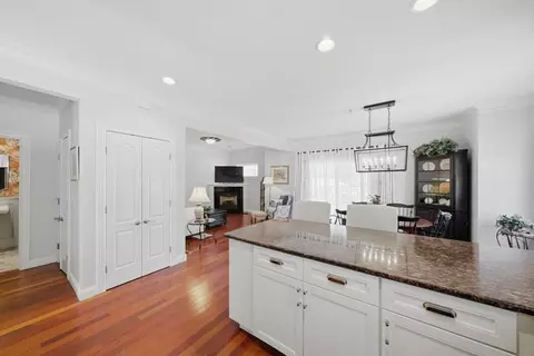 Kitchen - 1 Junction Ln #1, Hamilton, MA 01982 photo 3 of 4