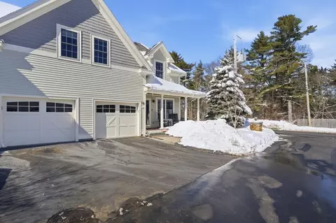 Exterior - 1 Junction Ln #1, Hamilton, MA 01982 photo 4 of 7