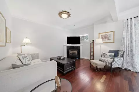 Living - 1 Junction Ln #1, Hamilton, MA 01982 photo 2 of 2