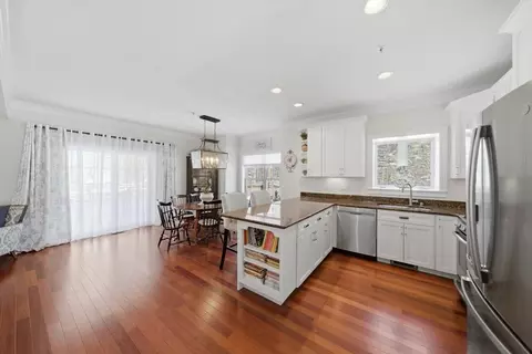 Kitchen - 1 Junction Ln #1, Hamilton, MA 01982 photo 4 of 4