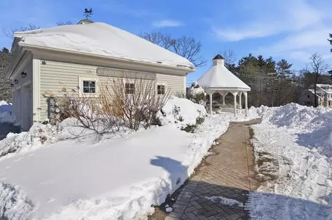 Exterior - 1 Junction Ln #1, Hamilton, MA 01982 photo 7 of 7