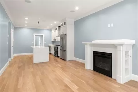 Living - 655 E 5th St, Boston, MA 02127 photo 1 of 3