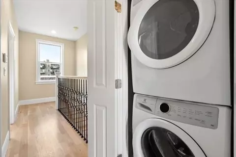 729-731 E 5th St, Boston, MA 02127 photo 7