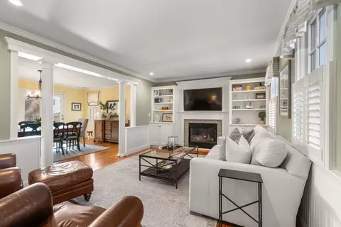 48 Patton Rd, Wellesley, MA 02482 photo 3