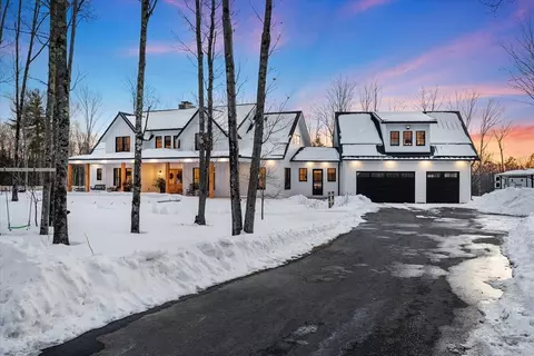 5 Blueberry Hill Rd, Westhampton, MA 01027