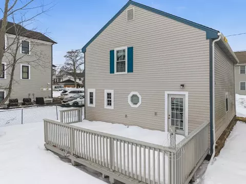 10 Aberdeen St, Fall River, MA 02721 photo 32