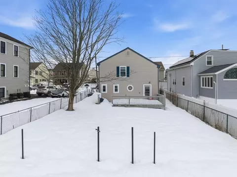10 Aberdeen St, Fall River, MA 02721 photo 35