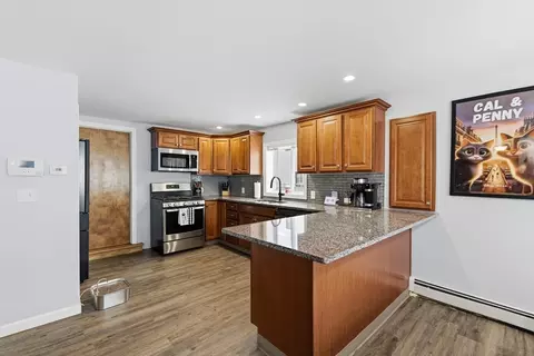 10 Aberdeen St, Fall River, MA 02721 photo 6