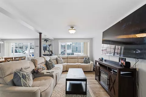 10 Aberdeen St, Fall River, MA 02721 photo 13