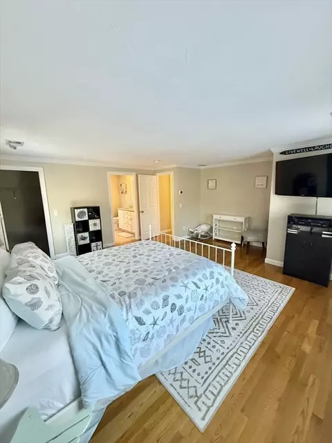 Bedroom - 12 Wintergreen Rd, Mashpee, MA 02649 photo 1 of 3