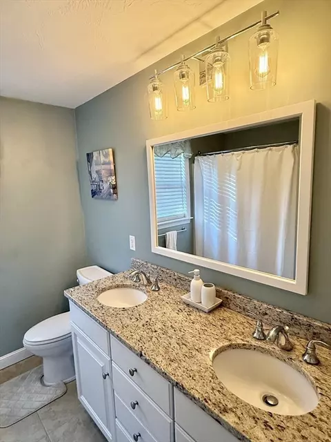 Bath - 12 Wintergreen Rd, Mashpee, MA 02649 photo 2 of 3