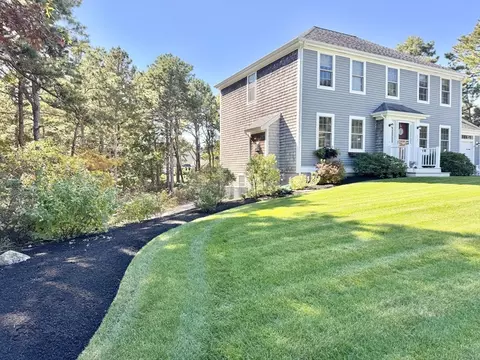 Exterior - 12 Wintergreen Rd, Mashpee, MA 02649 photo 10 of 12