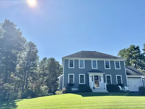 Exterior - 12 Wintergreen Rd, Mashpee, MA 02649 photo 9 of 12