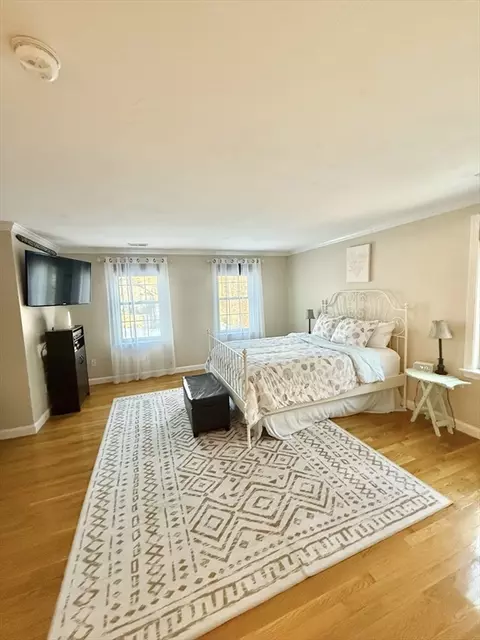 Bedroom - 12 Wintergreen Rd, Mashpee, MA 02649 photo 3 of 3