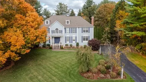 29 Stoneybrook Cir, Andover, MA 01810