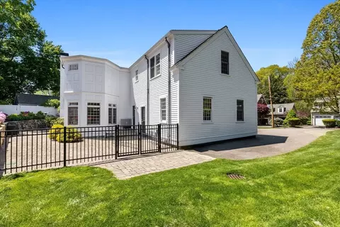 20 Risley Rd, Newton, MA 02465 photo 33