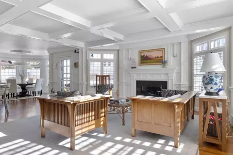 20 Risley Rd, Newton, MA 02465 photo 9