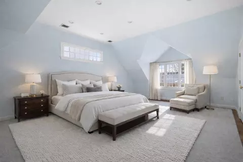 20 Risley Rd, Newton, MA 02465 photo 14