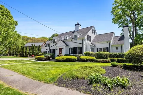 20 Risley Rd, Newton, MA 02465 photo 37